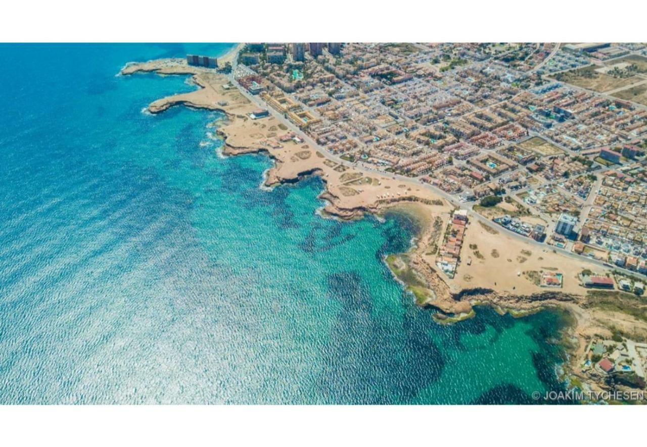 30 Beach House - Bbq & Terrace La Mata  Exterior photo